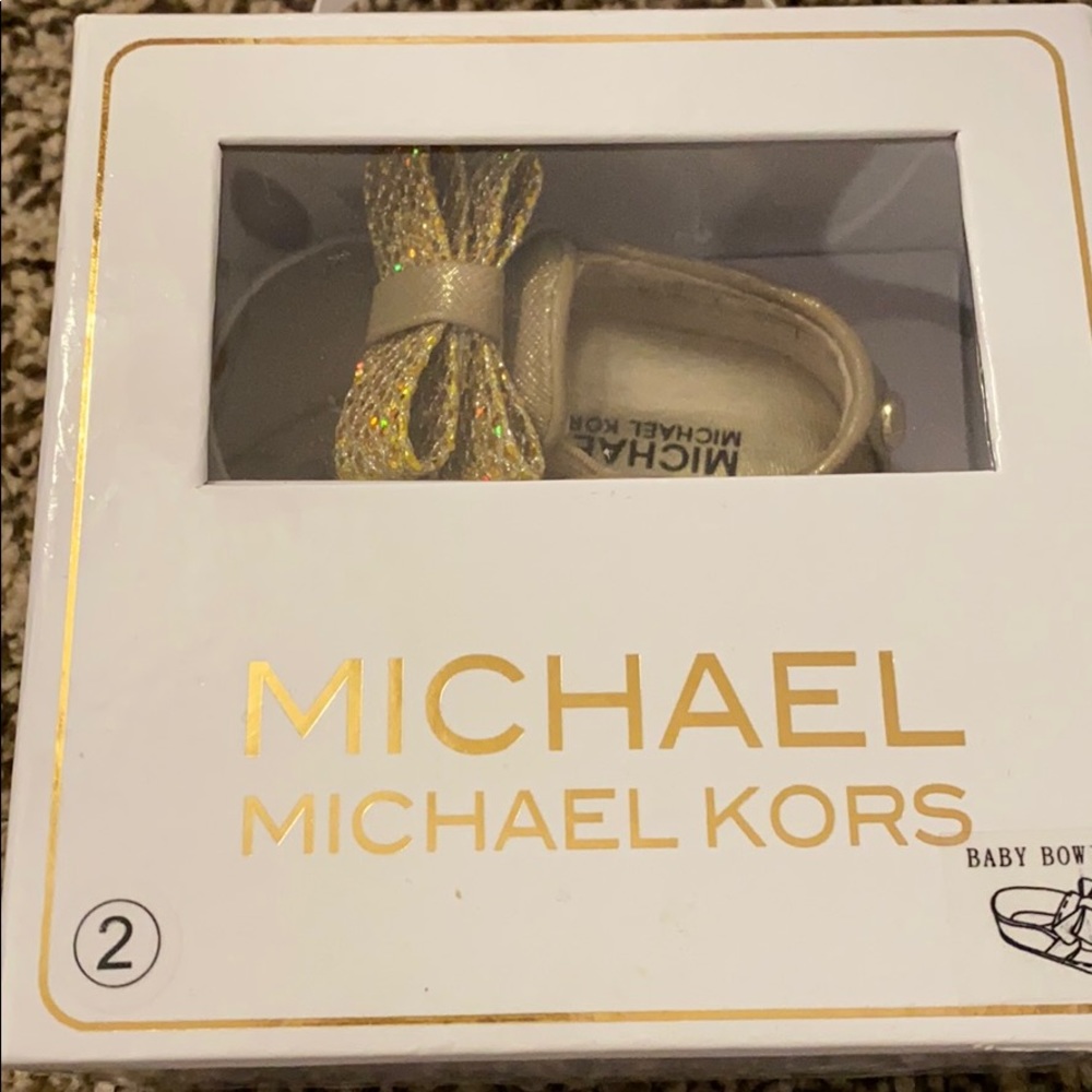 Michael kors infant shoes